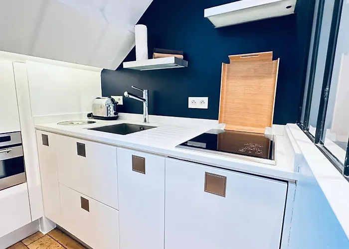 One - Last Floor - Vendome / Madeleine *